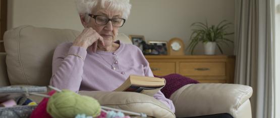 Woman reading a book 